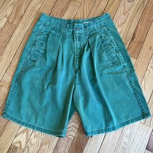 Vintage 80s Kantoo Green Khaki Shorts, Size 9/10